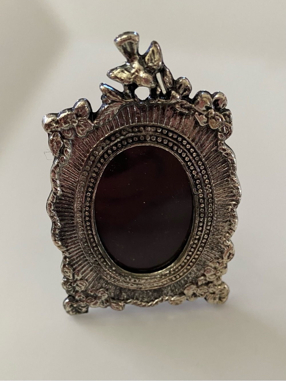 Ornate Oval Silver-Tone Mini Picture Frame